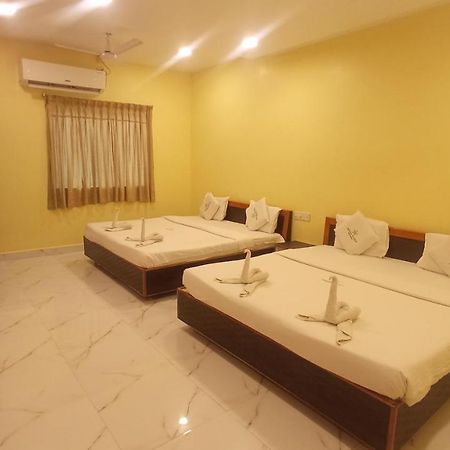 Amaran Hotels Madurai Bagian luar foto