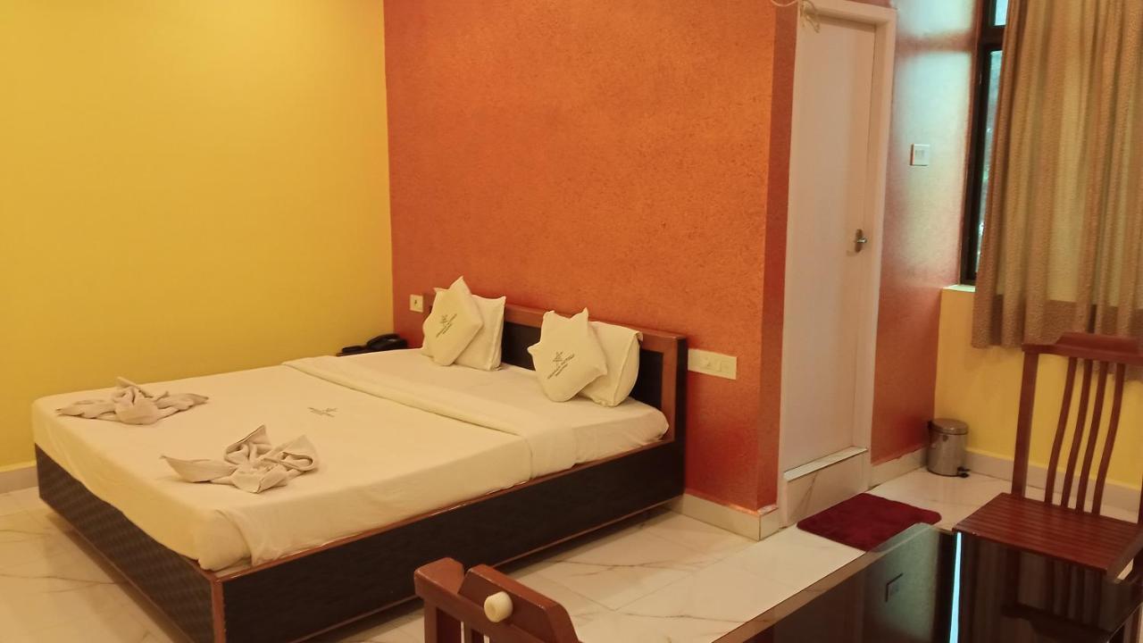 Amaran Hotels Madurai Bagian luar foto