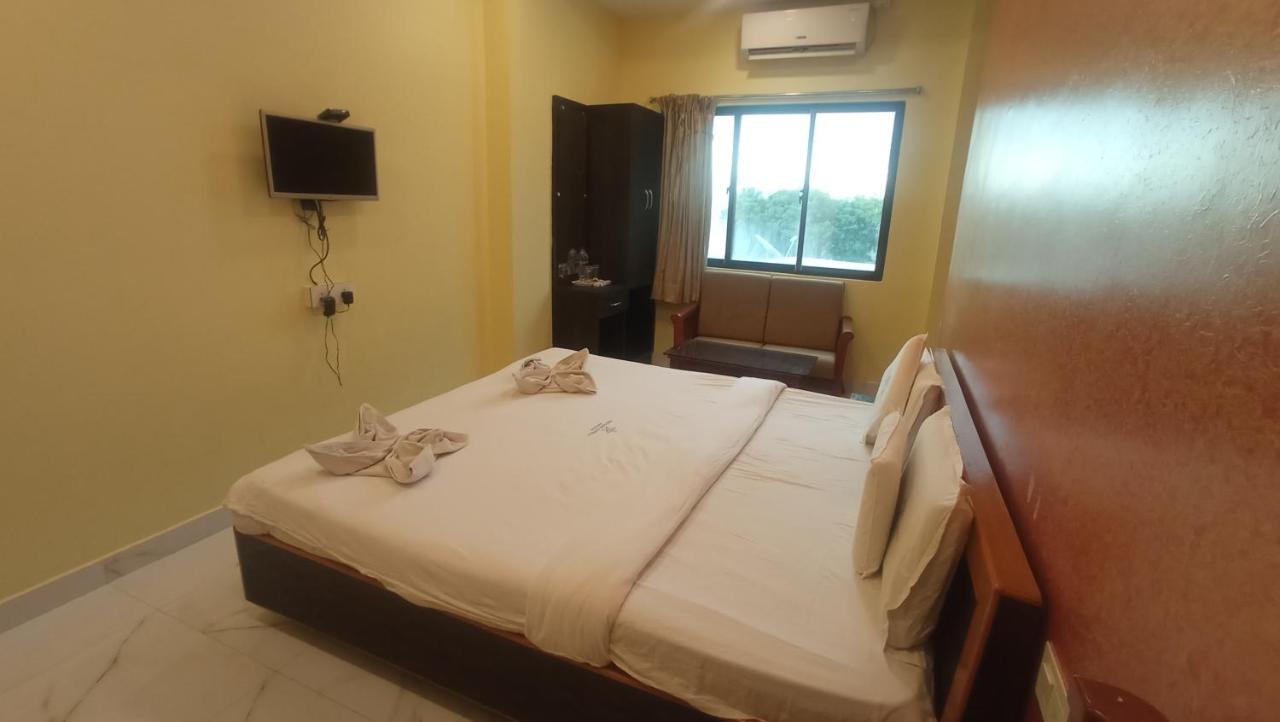 Amaran Hotels Madurai Bagian luar foto